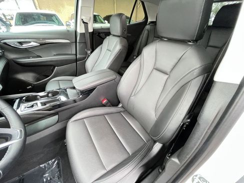 Used 2024 Buick Envision Preferred image 37