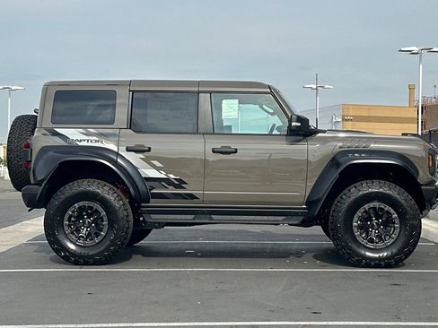 New 2026 Ford Bronco Raptor AWD/4WD image 2