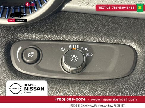 Used 2025 Chevrolet Trax LS image 22