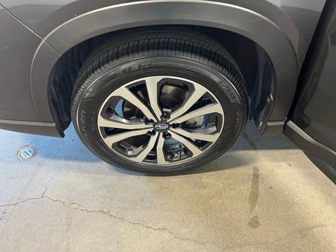 Used 2019 Subaru Forester Limited AWD/4WD image 30
