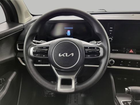 Used 2025 Kia Sportage LX AWD/4WD image 5