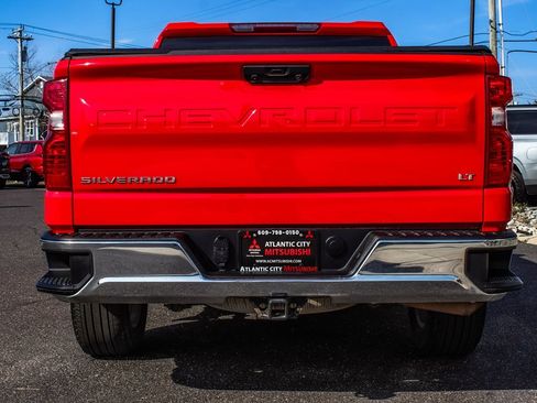 Used 2024 Chevrolet Silverado 1500 LT AWD/4WD image 5