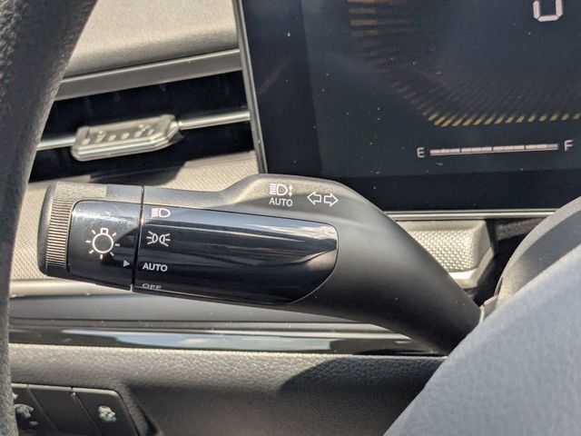 New 2026 Kia K5 LXS FWD image 24