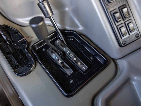 Used 2003 HUMMER H1 Open Top image 24