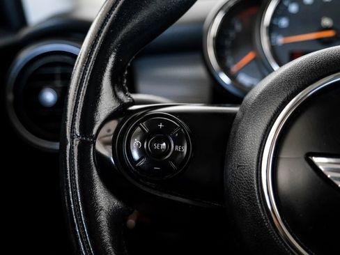 Used 2015 MINI Cooper 2-Door Hardtop image 14