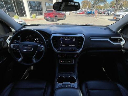 Used 2023 GMC Acadia SLT image 11