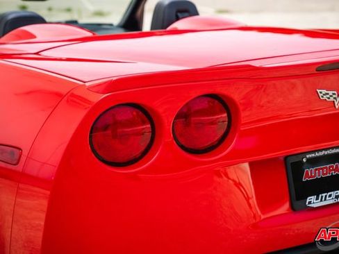 Used 2013 Chevrolet Corvette 427 w/ 1SC Preferred Equipment Group RWD image 56