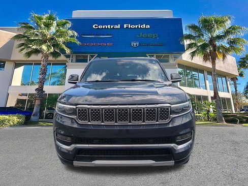 Certified 2023 Jeep Grand Wagoneer 4WD image 3