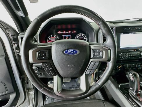Used 2018 Ford F150 XLT w/ Equipment Group 302A Luxury AWD/4WD image 12