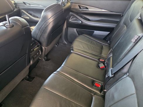 Used 2023 INFINITI QX60 Luxe w/ Performance Audio Package FWD image 24