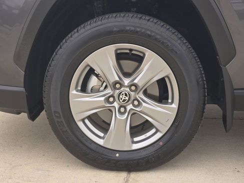 Certified 2025 Toyota RAV4 XLE w/ Convenience Package image 14