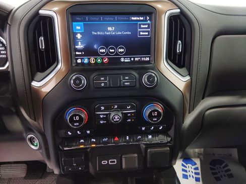 Used 2021 Chevrolet Silverado 1500 High Country w/ Safety Package II image 22