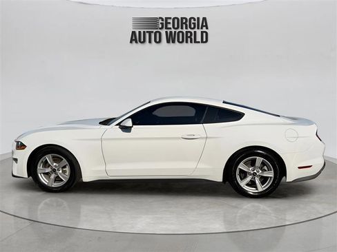 Used 2020 Ford Mustang Coupe image 5