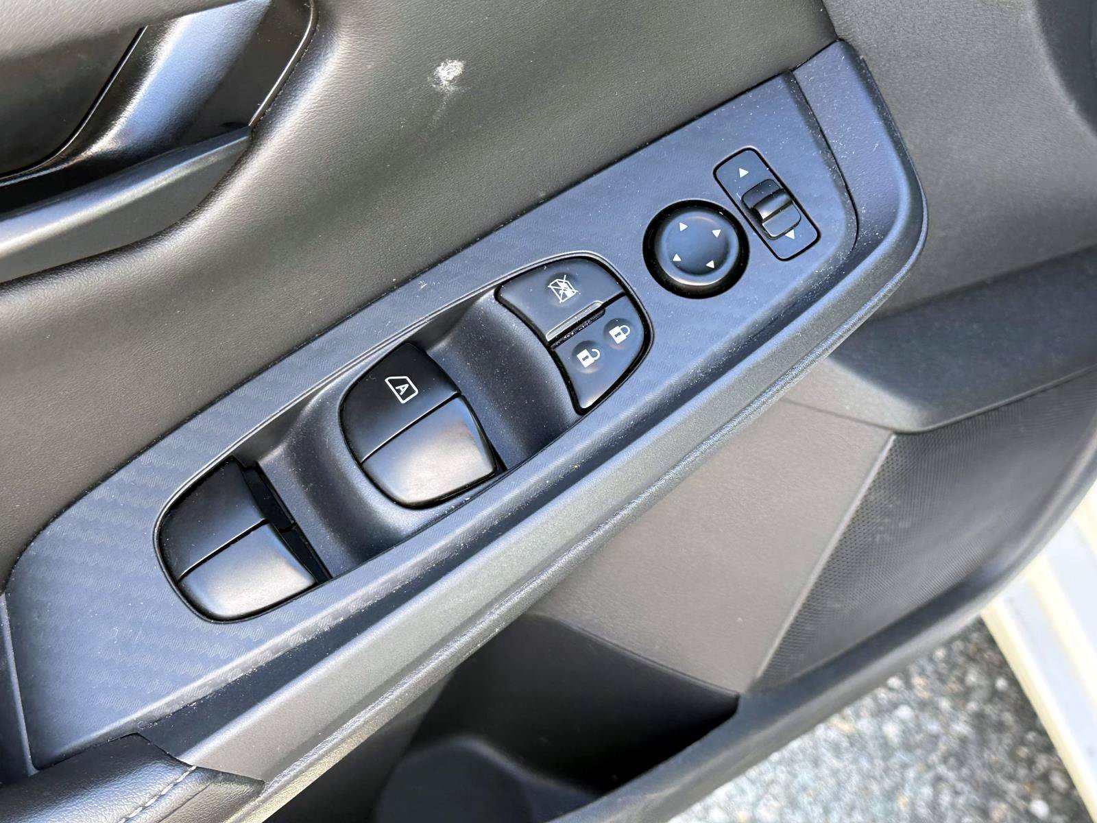 Certified 2024 Nissan Sentra S FWD image 17