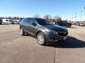 Used 2018 Buick Enclave Premium w/ Experience Buick Package video 2