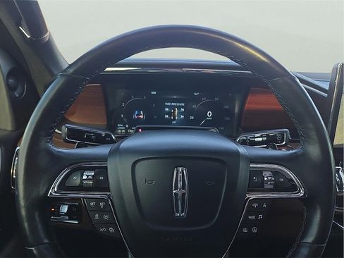 Certified 2023 Lincoln Navigator Reserve image 19