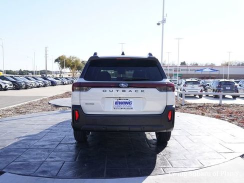 Used 2026 Subaru Outback Premium image 4