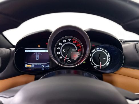 Certified 2015 Ferrari California T RWD image 11