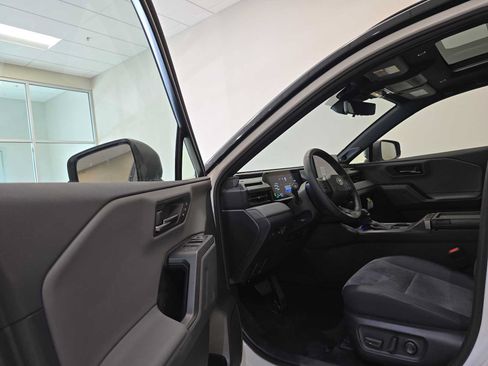 Certified 2026 Toyota RAV4 XSE w/ Panoramic Sun Roof Package AWD/4WD image 23