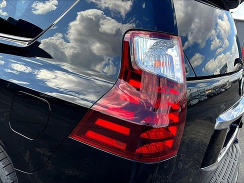 Used 2021 Lexus GX 460 Premium image 27