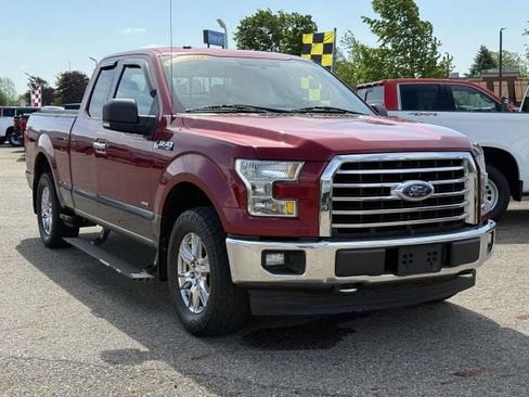 Used 2017 Ford F150 XLT w/ Equipment Group 302A Luxury AWD/4WD image 4