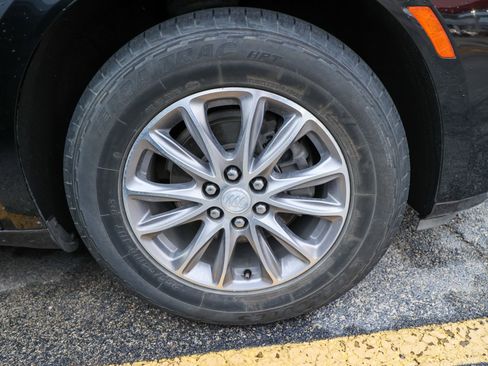 Used 2022 Buick Enclave Premium AWD/4WD image 12