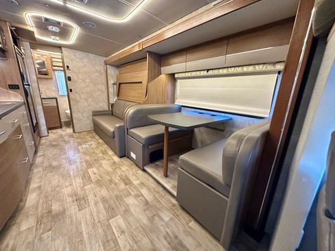 Used 2017 Mercedes-Benz Sprinter 3500 image 30