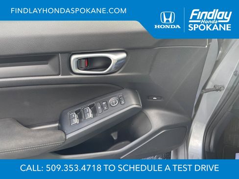 Used 2023 Honda Civic Sport image 8