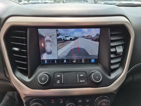 Used 2023 GMC Acadia Denali w/ Denali Ultimate Package FWD image 30