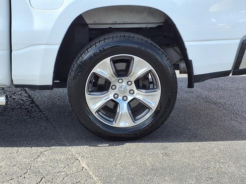 Used 2024 RAM 1500 Laramie RWD image 10