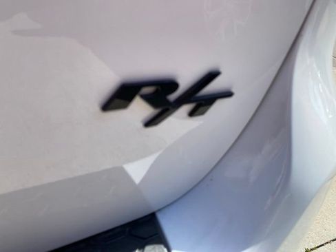 Used 2025 Dodge Durango R/T w/ Blacktop Package AWD/4WD image 5