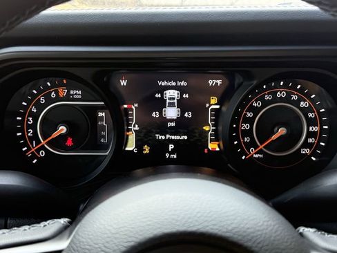 New 2026 Jeep Gladiator Sport image 27