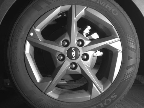 Used 2025 Kia K4 FWD image 14