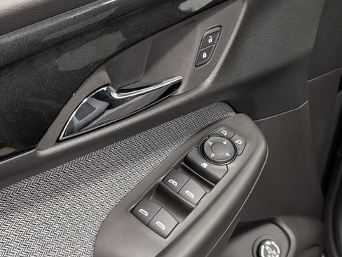 New 2026 Chevrolet TrailBlazer LT w/ Convenience Package FWD image 15