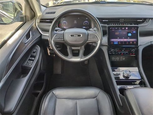 Used 2021 Jeep Grand Cherokee L Limited image 20