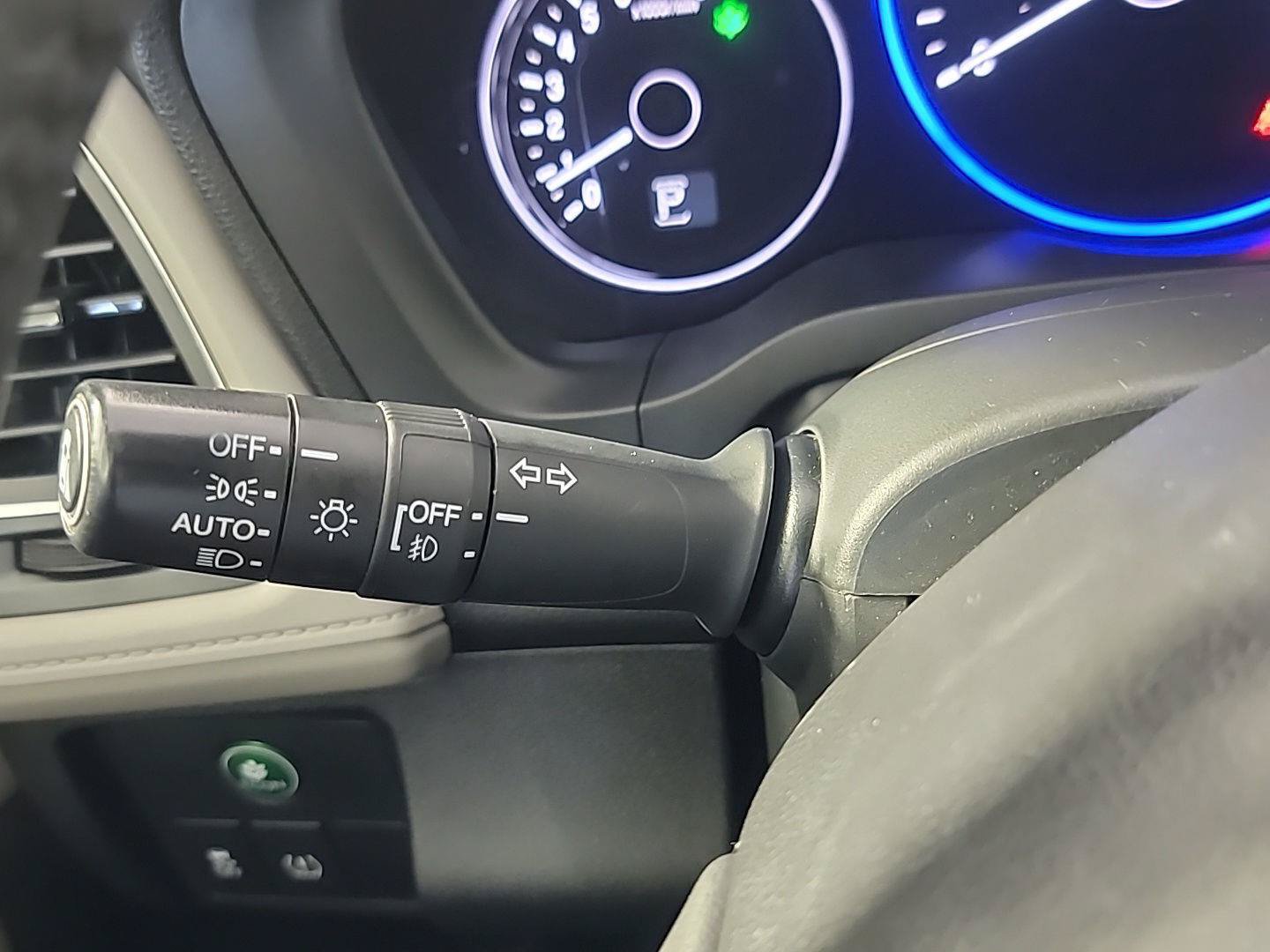 Certified 2017 Honda HR-V EX-L image 28