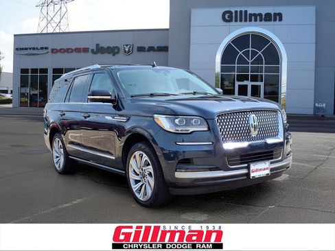 Used 2024 Lincoln Navigator Premiere AWD/4WD image 1