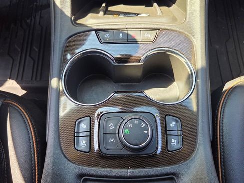 Used 2023 GMC Acadia AT4 w/ Technology Package image 19