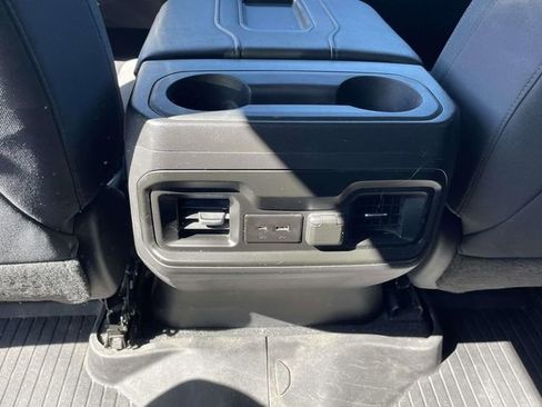 Used 2022 Chevrolet Silverado 1500 LT Trail Boss w/ LPO, Dark Essentials Package AWD/4WD image 13