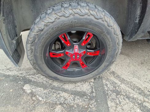 Used 2017 RAM 1500 Rebel w/ Luxury Group image 9