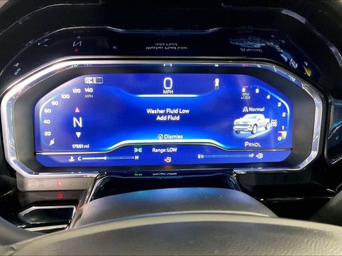 Used 2024 Chevrolet Silverado 1500 LT image 29