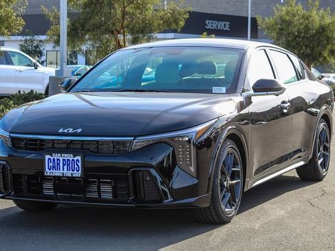 New 2025 Kia K4 GT-Line Turbo image 12