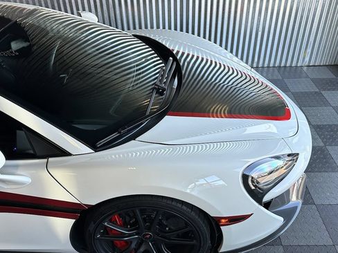 Used 2016 McLaren 570S Coupe RWD image 28