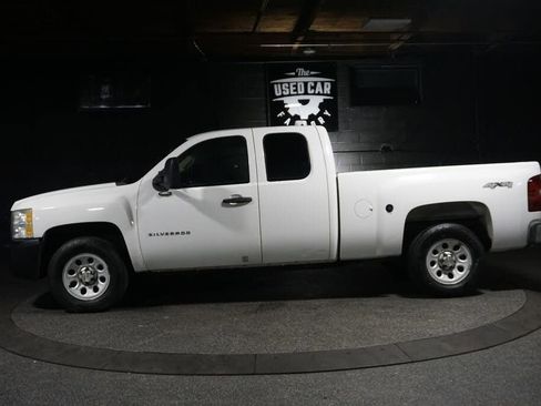 Used 2012 Chevrolet Silverado 1500 W/T AWD/4WD image 1