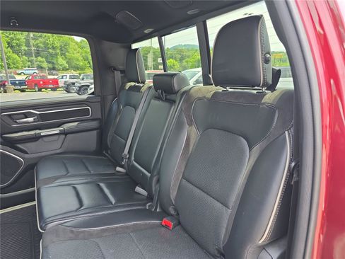 Used 2023 RAM 1500 Laramie AWD/4WD image 14