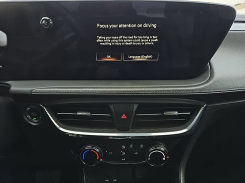 Certified 2024 Buick Encore GX Sport Touring image 25