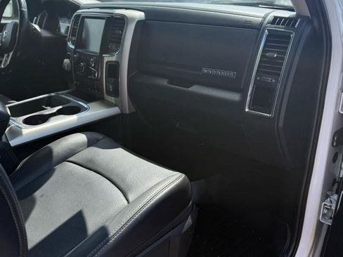 Used 2015 RAM 1500 Laramie w/ Convenience Group AWD/4WD image 13