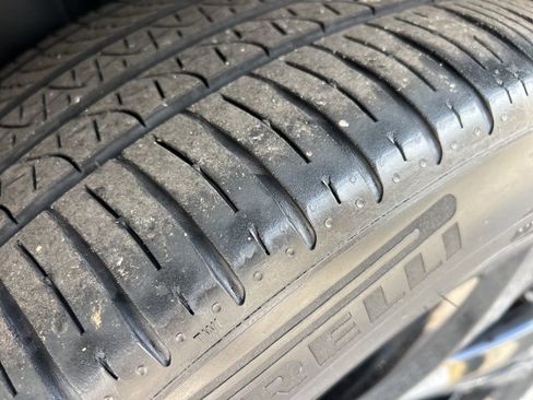 Used 2023 Volkswagen Tiguan SE R-Line image 8