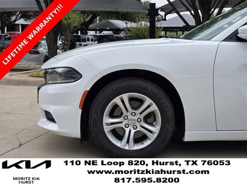 Used 2022 Dodge Charger SXT image 14
