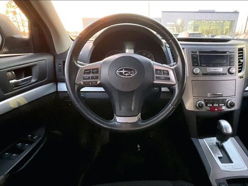 Used 2013 Subaru Outback 2.5i Premium image 5